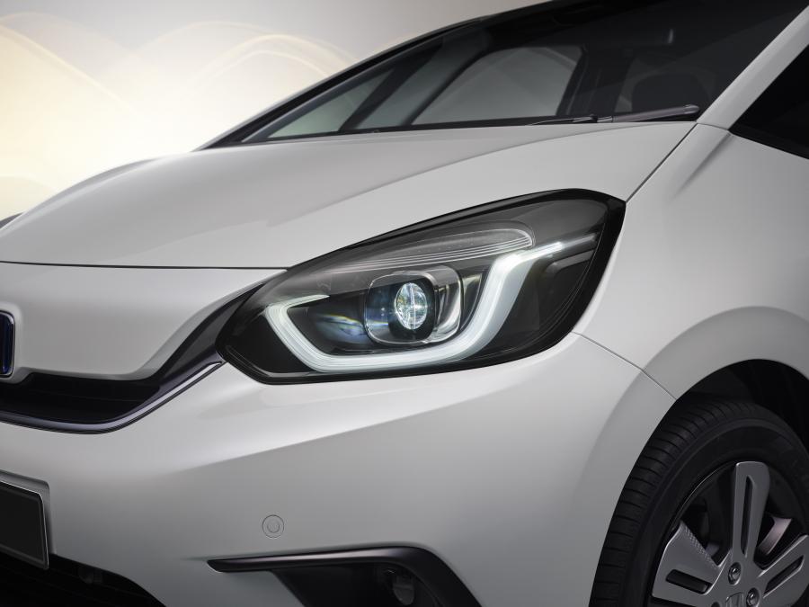 Детали экстерьера Honda Jazz e:HEV 2020 года  (EU) (фото 17 из 44)